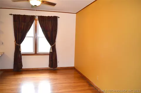 8957 E Marshall Pl, Tulsa, OK 74115 photo 11