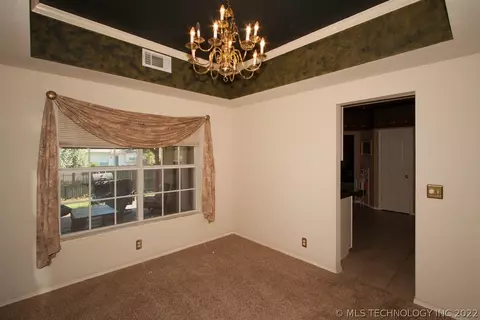 19601 E 38th Pl S, Broken Arrow, OK 74014 photo 4