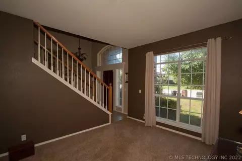 19601 E 38th Pl S, Broken Arrow, OK 74014 photo 3