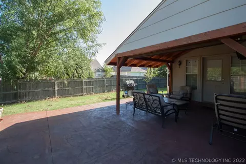19601 E 38th Pl S, Broken Arrow, OK 74014 photo 25