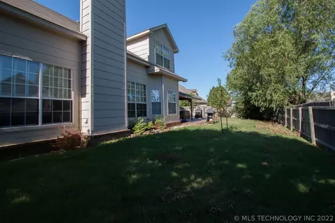 19601 E 38th Pl S, Broken Arrow, OK 74014 photo 28