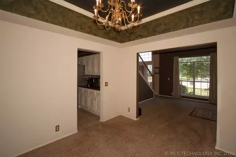 19601 E 38th Pl S, Broken Arrow, OK 74014 photo 5