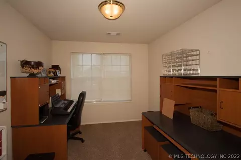 19601 E 38th Pl S, Broken Arrow, OK 74014 photo 21