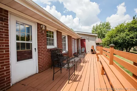 3741 E 4th Pl, Tulsa, OK 74112 photo 26