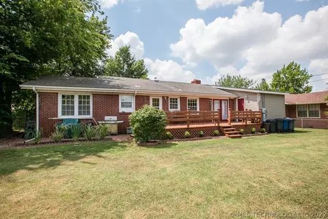 3741 E 4th Pl, Tulsa, OK 74112 photo 22