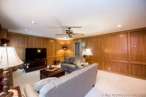 4110 E 63rd St, Tulsa, OK 74136 photo 9