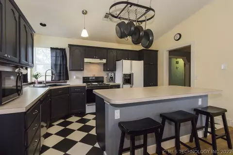 9415 E 100th St, Tulsa, OK 74133 photo 13