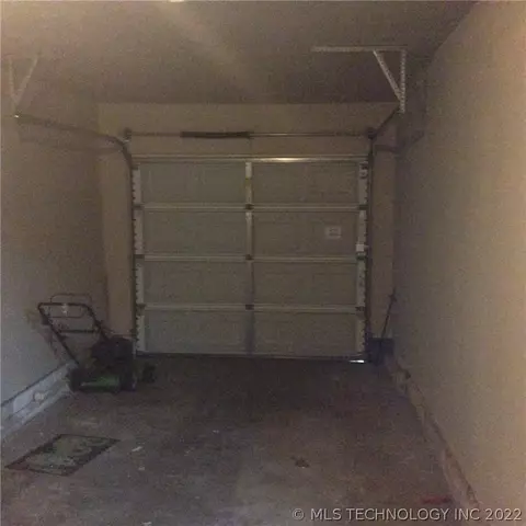 19510 E 3rd St, Tulsa, OK 74108 photo 11