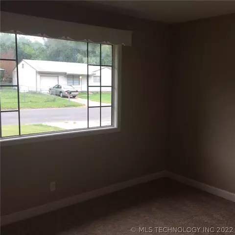 19510 E 3rd St, Tulsa, OK 74108 photo 5