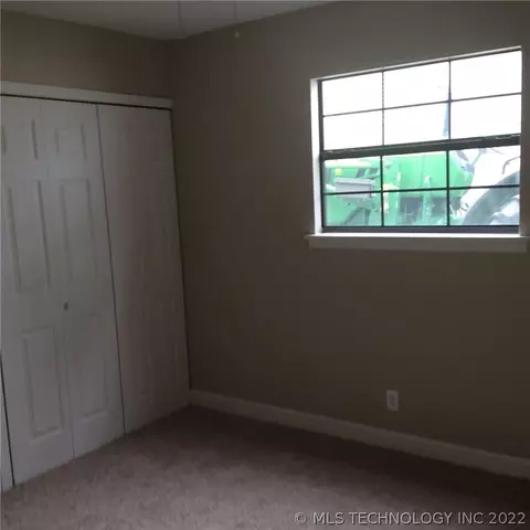 19510 E 3rd St, Tulsa, OK 74108 photo 6