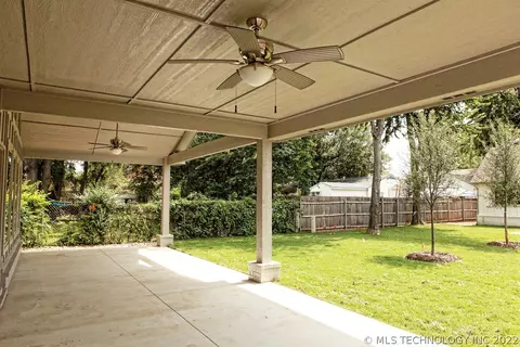 1022 E 38th Pl, Tulsa, OK 74105 photo 33