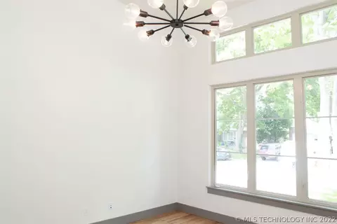 1022 E 38th Pl, Tulsa, OK 74105 photo 7