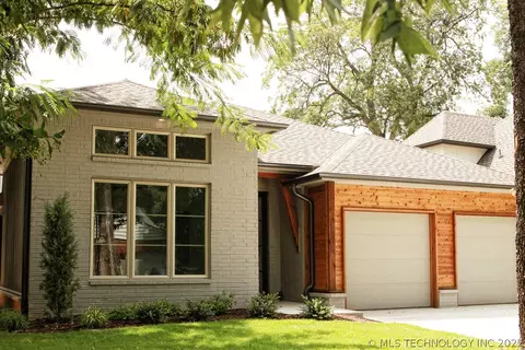 1022 E 38th Pl, Tulsa, OK 74105 photo 1