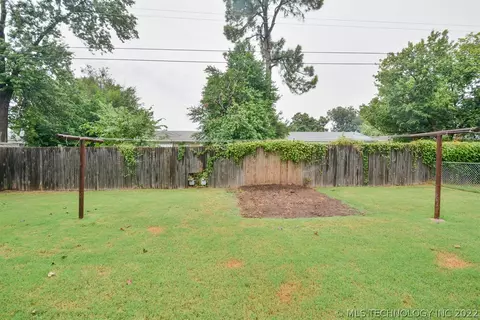 1109 E 53rd Pl, Tulsa, OK 74105 photo 22