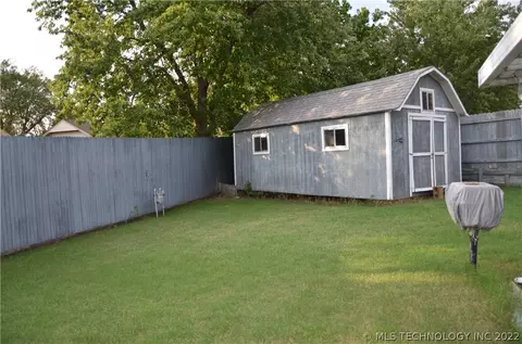 12135 E 36th Pl, Tulsa, OK 74146 photo 5