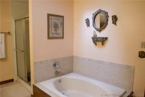 6909 E 65th Pl, Tulsa, OK 74133 photo 25