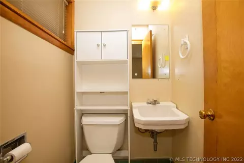 6739 E 27th Pl, Tulsa, OK 74129 photo 10