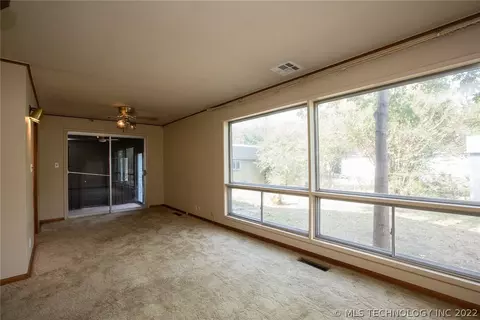 6739 E 27th Pl, Tulsa, OK 74129 photo 25