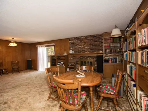 9429 E 49th St, Tulsa, OK 74145 photo 13