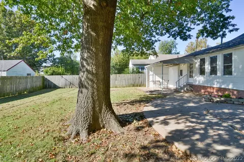 3530 E 22nd Pl, Tulsa, OK 74114 photo 25