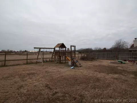 1116 E 138th St, Glenpool, OK 74033 photo 20