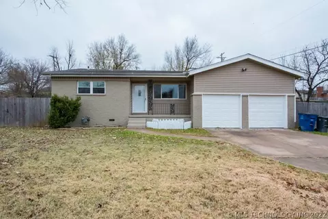 6710 E 7th St, Tulsa, OK 74112 photo 1