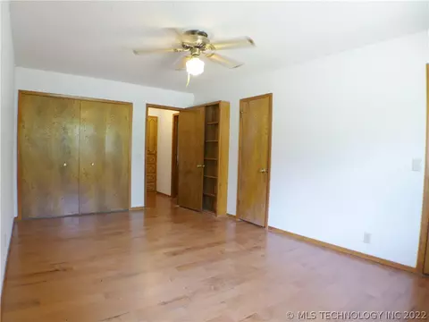 607 E Freeman St, Davis, OK 73030 photo 9