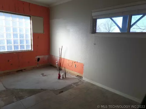 7730 E 24th St, Tulsa, OK 74129 photo 14