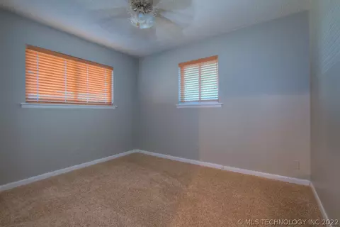 10114 E 22nd Pl, Tulsa, OK 74129 photo 17