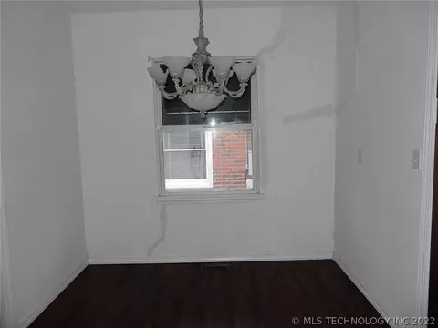2511 E 2nd St, Tulsa, OK 74104 photo 22