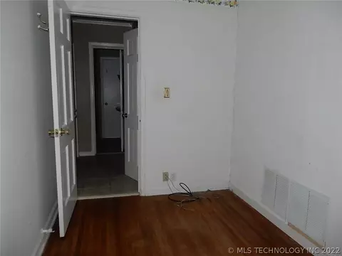 2511 E 2nd St, Tulsa, OK 74104 photo 31