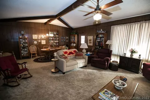 8954 E Marshall Pl, Tulsa, OK 74115 photo 14