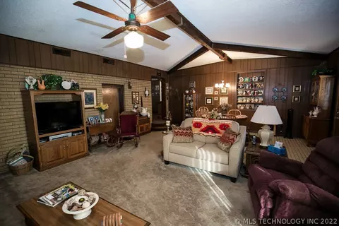 8954 E Marshall Pl, Tulsa, OK 74115 photo 13