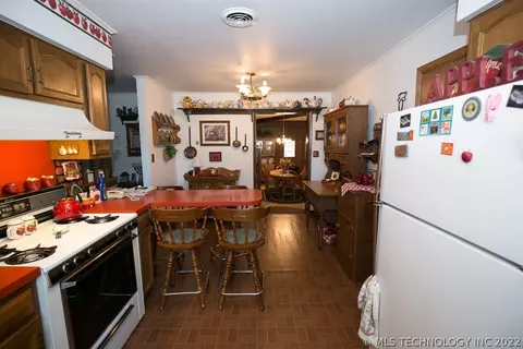 8954 E Marshall Pl, Tulsa, OK 74115 photo 7