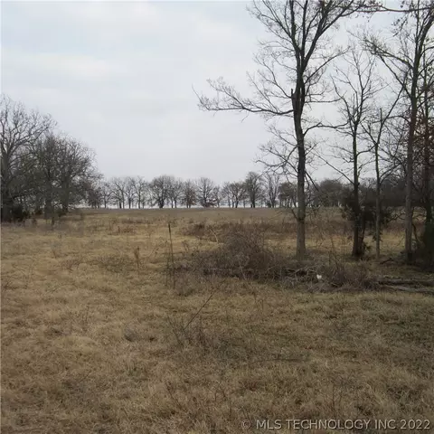 428284 E 1050 Rd, Checotah, OK 74426 photo 2