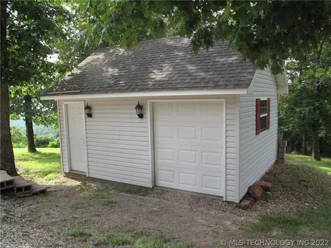 453069 E 953 Rd, Vian, OK 74962 photo 31