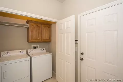 8206 E 74th Ct, Tulsa, OK 74133 photo 21