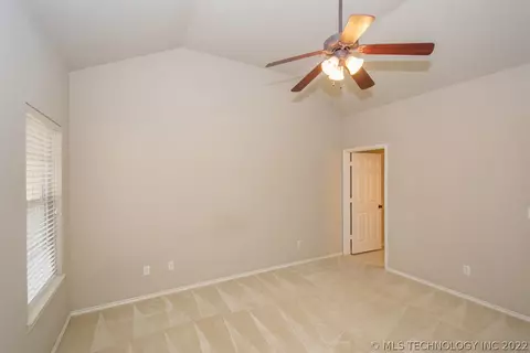 8206 E 74th Ct, Tulsa, OK 74133 photo 17