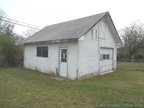 7517 E 4th St, Tulsa, OK 74112 photo 3