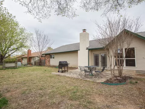12505 E 37th St, Tulsa, OK 74146 photo 32