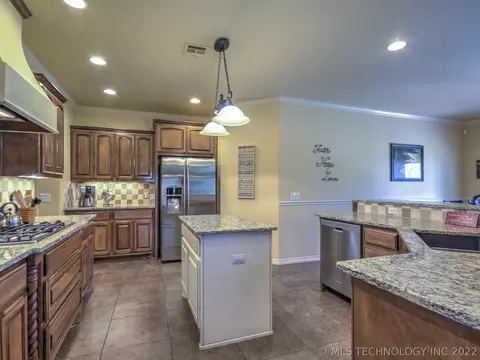 28677 E 75th St S, Broken Arrow, OK 74014 photo 12