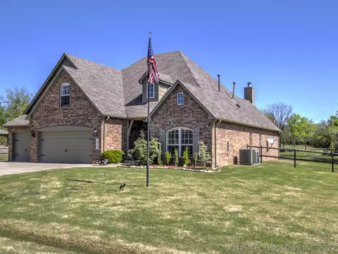 28677 E 75th St S, Broken Arrow, OK 74014 photo 2