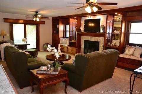 4158 E 48th Pl, Tulsa, OK 74135 photo 6