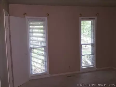 4323 E 74th St, Tulsa, OK 74136 photo 7