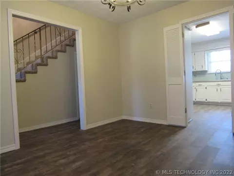12354 E 39th St, Tulsa, OK 74146 photo 12