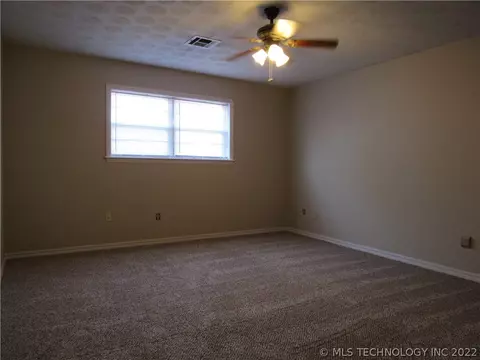 12354 E 39th St, Tulsa, OK 74146 photo 24