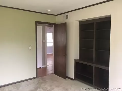 7424 E 2nd St, Tulsa, OK 74112 photo 6