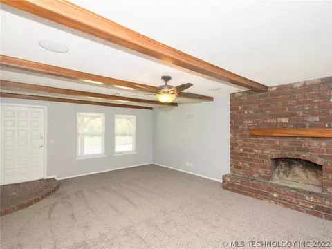2015 E 52nd St, Tulsa, OK 74105 photo 3
