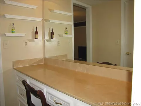 8614 E 77th Pl, Tulsa, OK 74133 photo 17