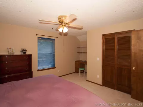5820 E 78th Pl, Tulsa, OK 74136 photo 22